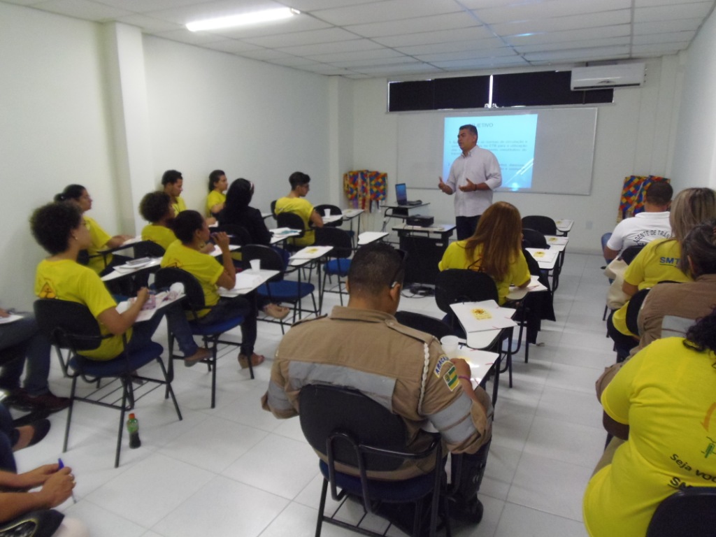 SMTT oferta curso de capacitação para seus servidores - SMTT Aracaju